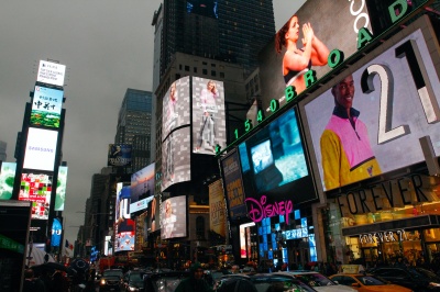 Publicidad exterior para empresas altamente reconocidas